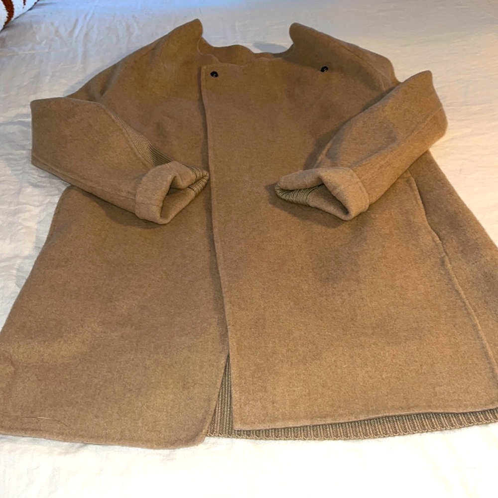 Vince cozy comfortable beige jacket worn once with snaps and deep pockets.